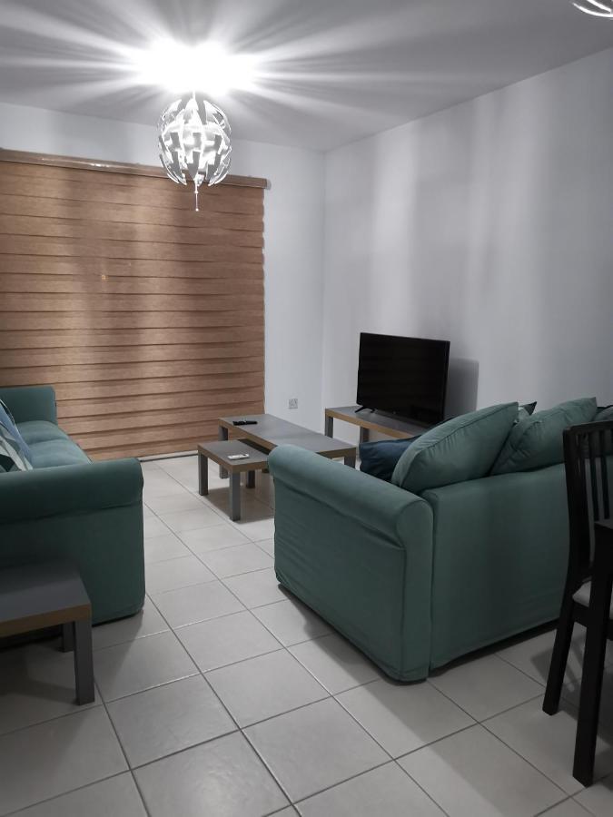 Iris Village, Near Kings Avenue Mall - By Imh Travel & Tours Paphos Eksteriør billede