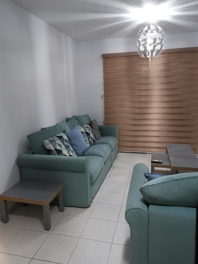 Iris Village, Near Kings Avenue Mall - By Imh Travel & Tours Paphos Eksteriør billede